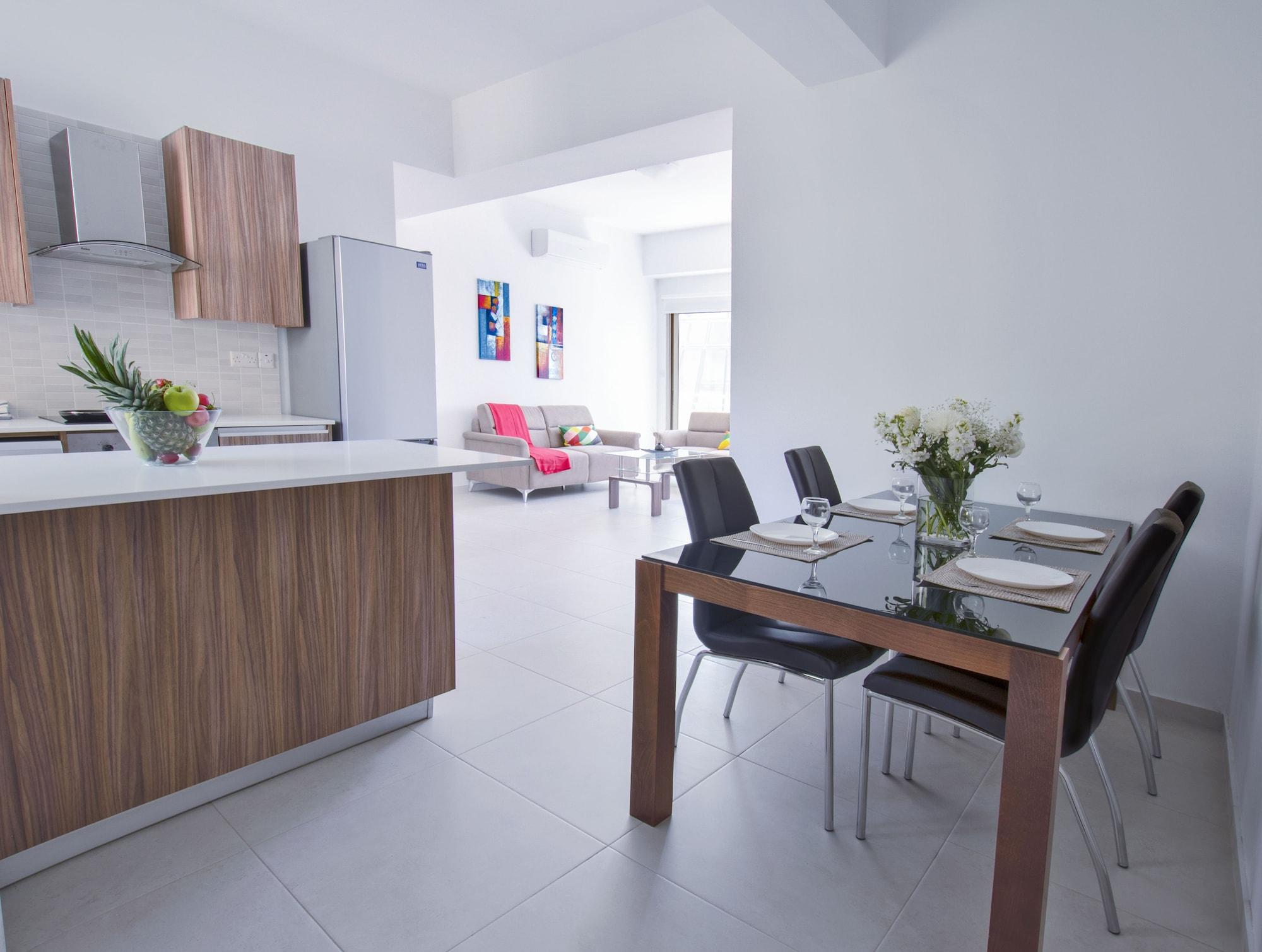 Qcc Residence Larnaca Exterior photo